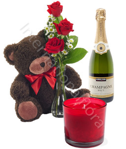 tre-rose-con-peluche-candela-e-champagne