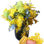 bouquet-di-mimose-e-rose-con-macaron